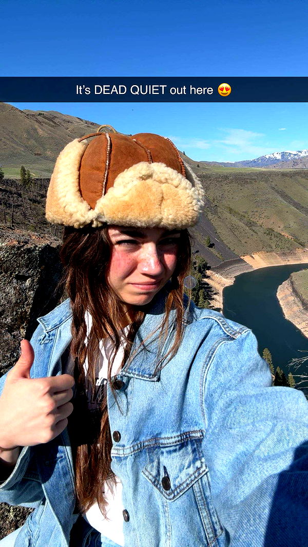 realhaylujan image ~ Altpins