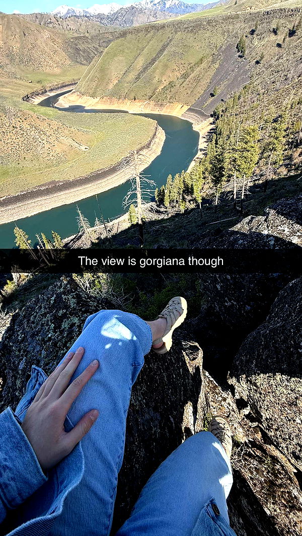 realhaylujan image ~ Altpins