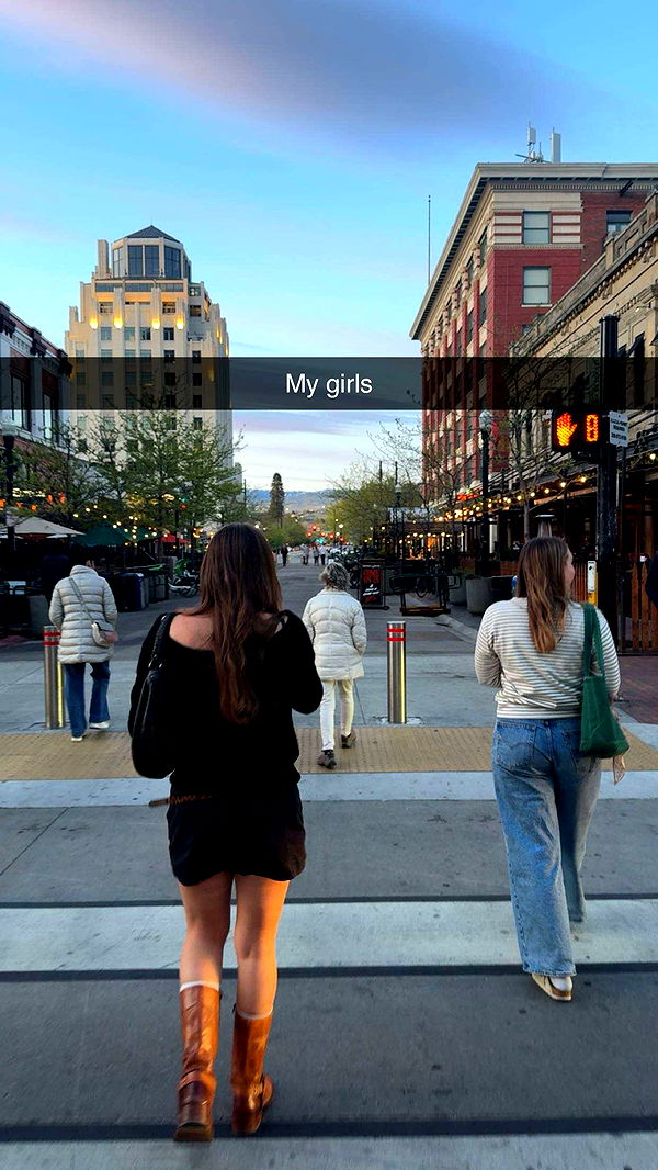 realhaylujan image ~ Altpins