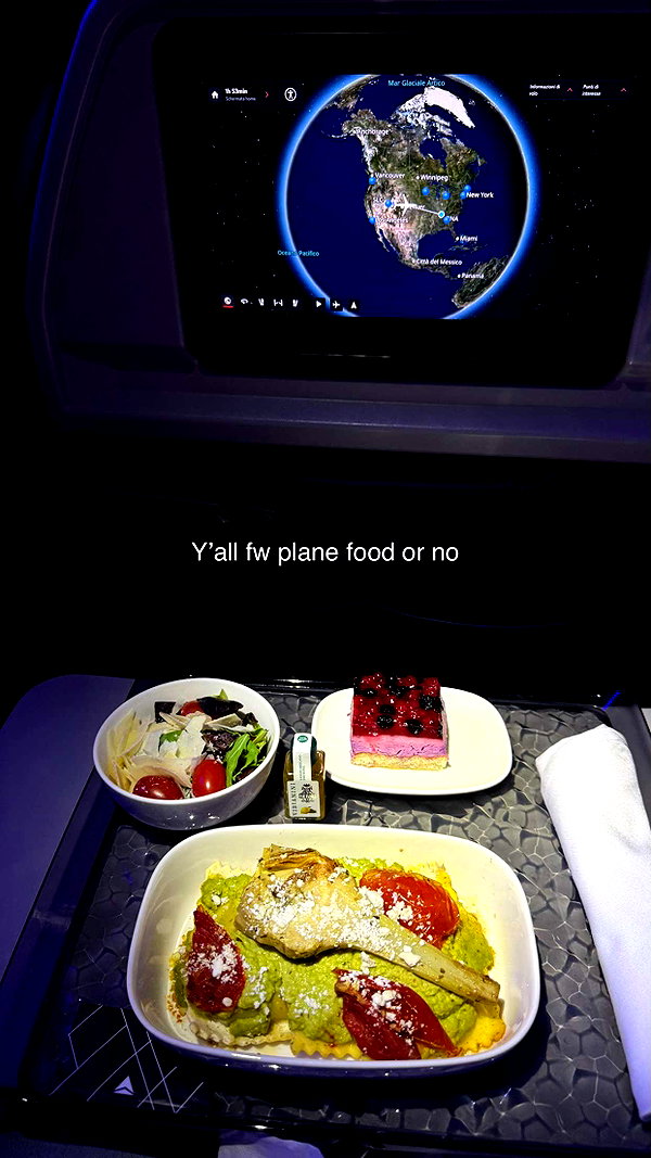 realhaylujan snapchat image archive image