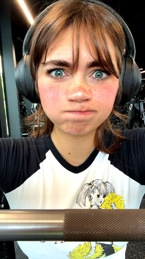 realhaylujan image ~ Altpins