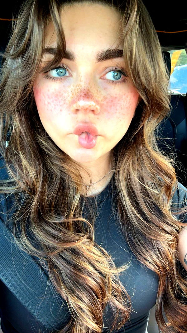 realhaylujan image ~ Altpins