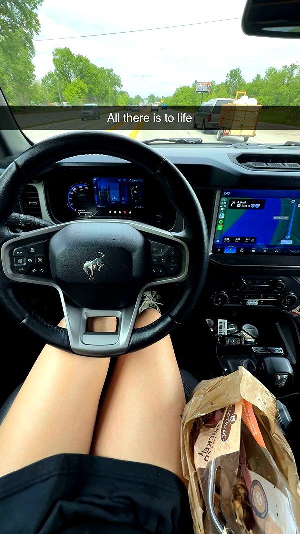 realhaylujan image ~ Altpins