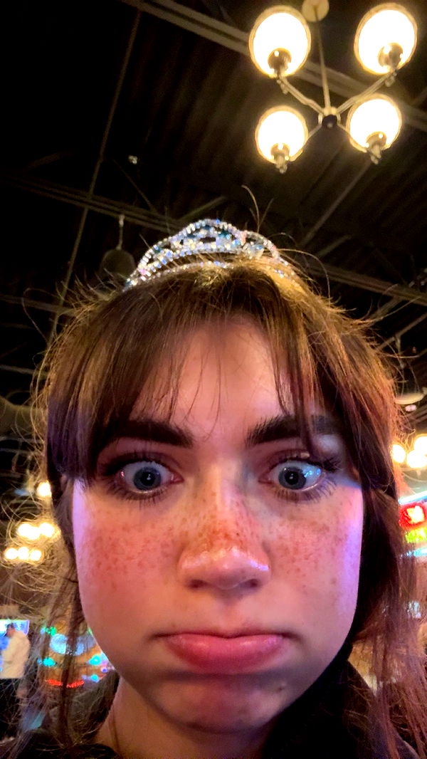 realhaylujan image ~ Altpins