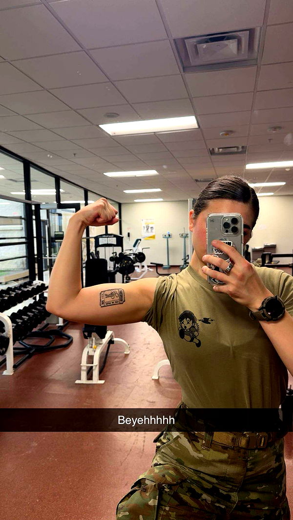 realhaylujan image ~ Altpins