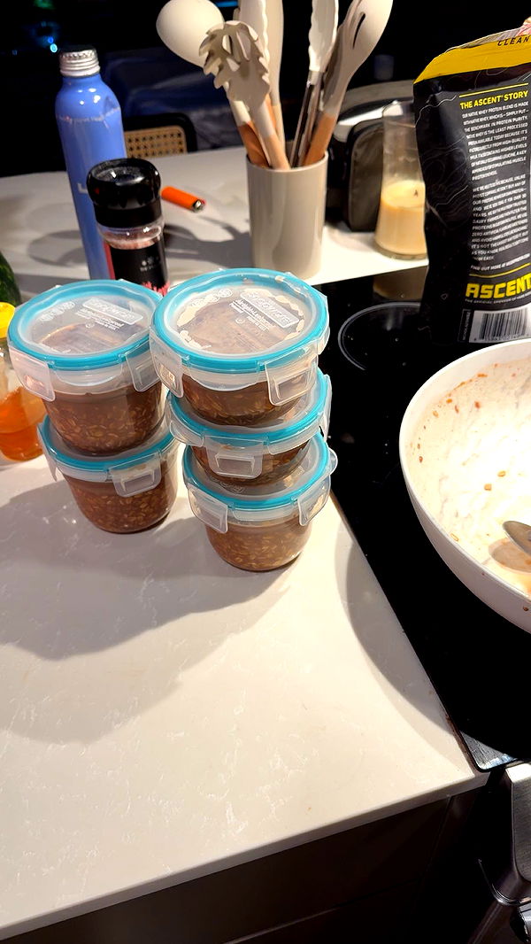 realhaylujan image ~ Altpins