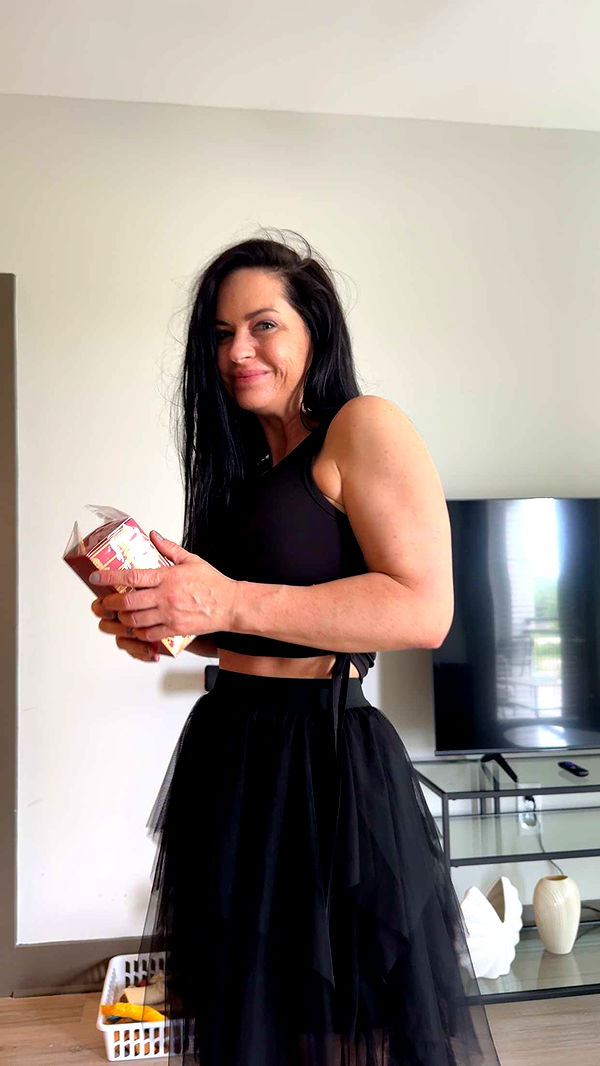 realhaylujan image ~ Altpins