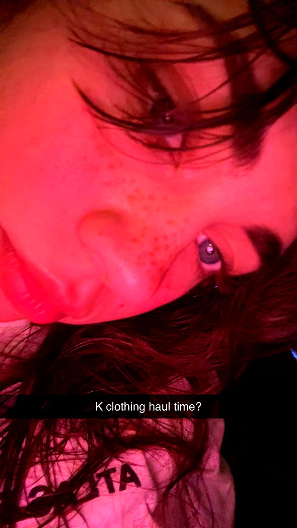 realhaylujan image ~ Altpins