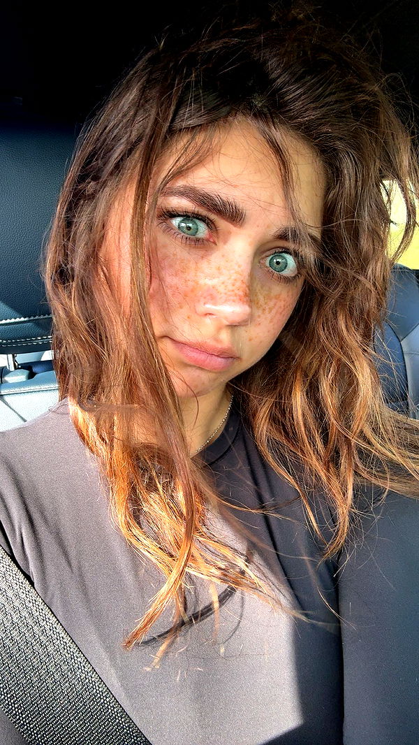 realhaylujan image ~ Altpins