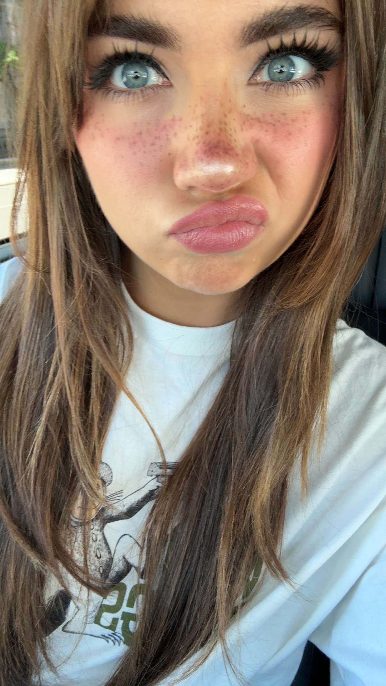 realhaylujan snapchat image archive image