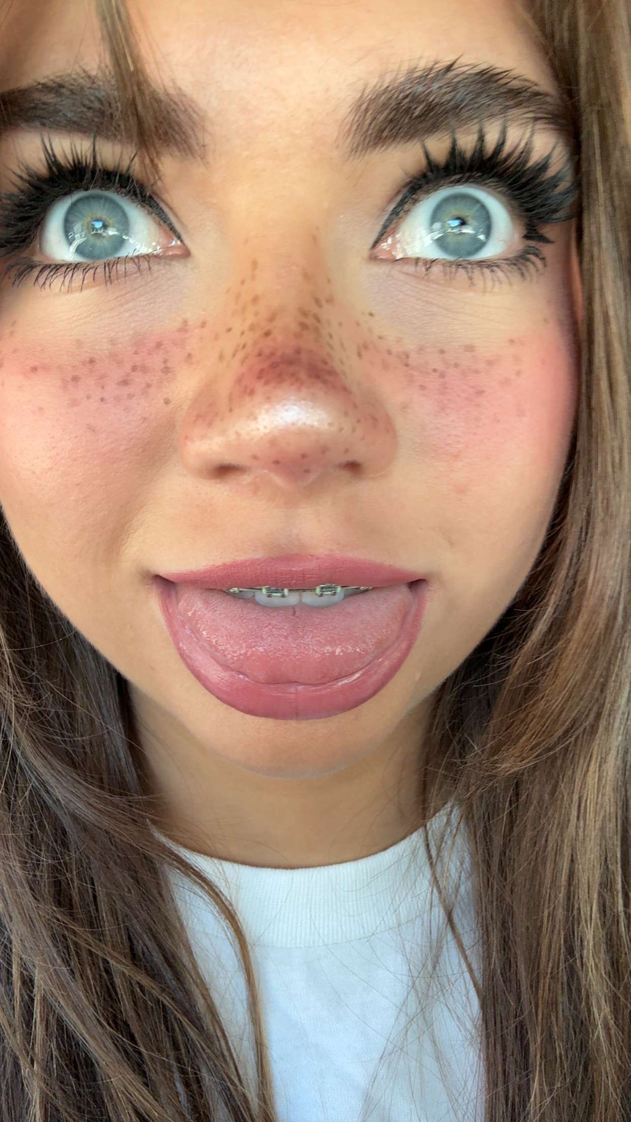 realhaylujan snapchat image archive image