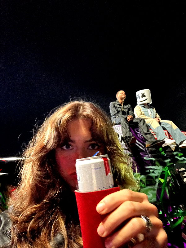 realhaylujan image ~ Altpins