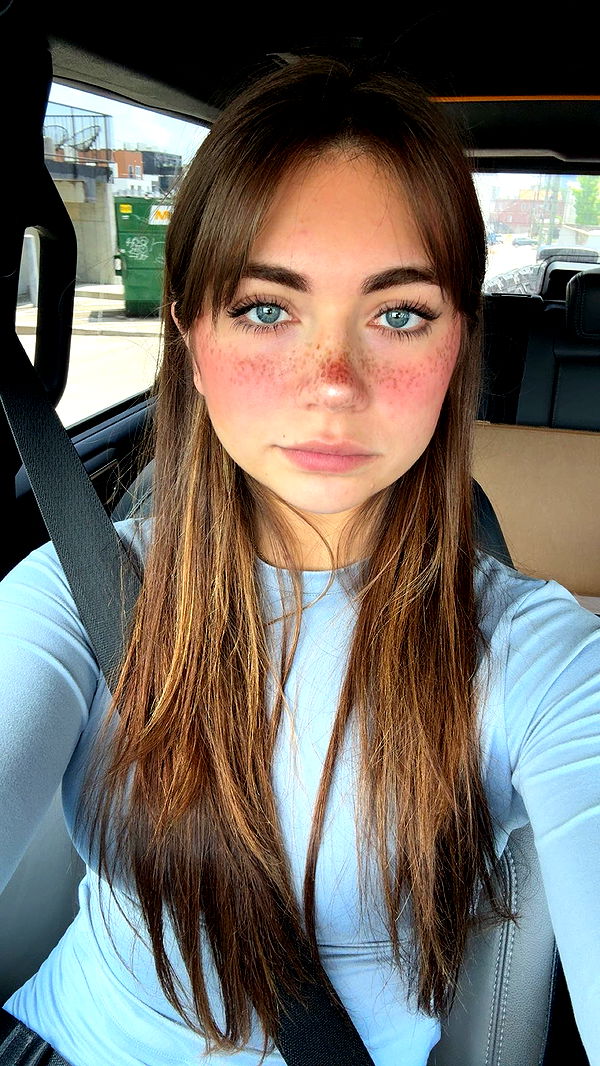 realhaylujan image ~ Altpins