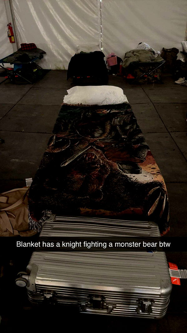 realhaylujan image ~ Altpins