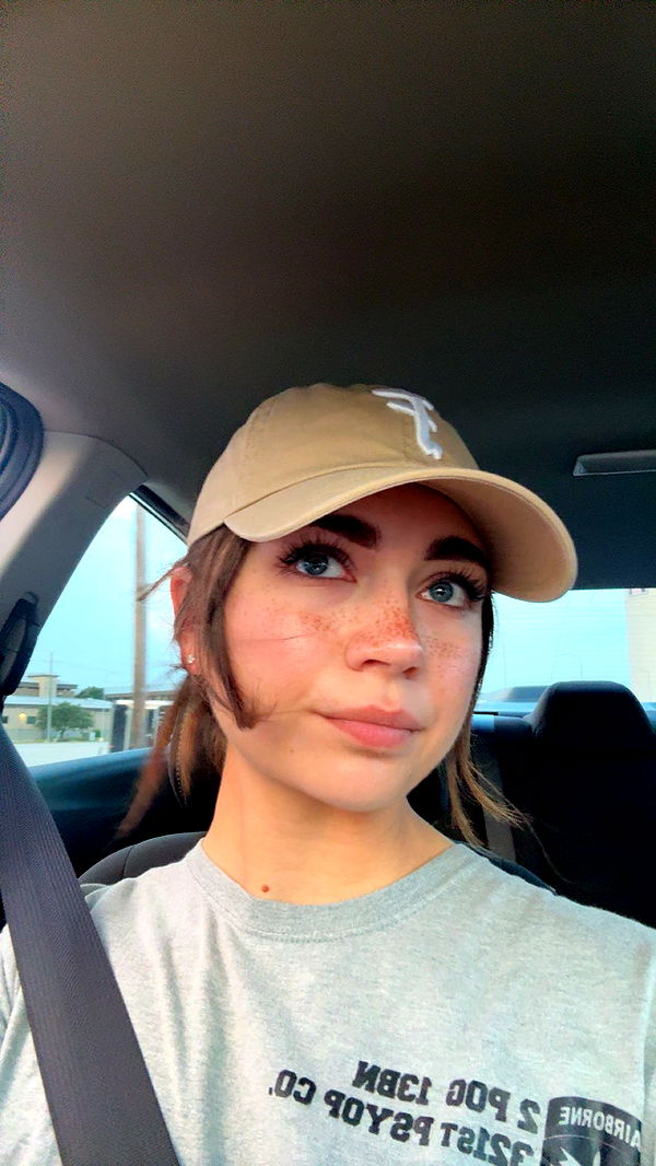 realhaylujan image ~ Altpins