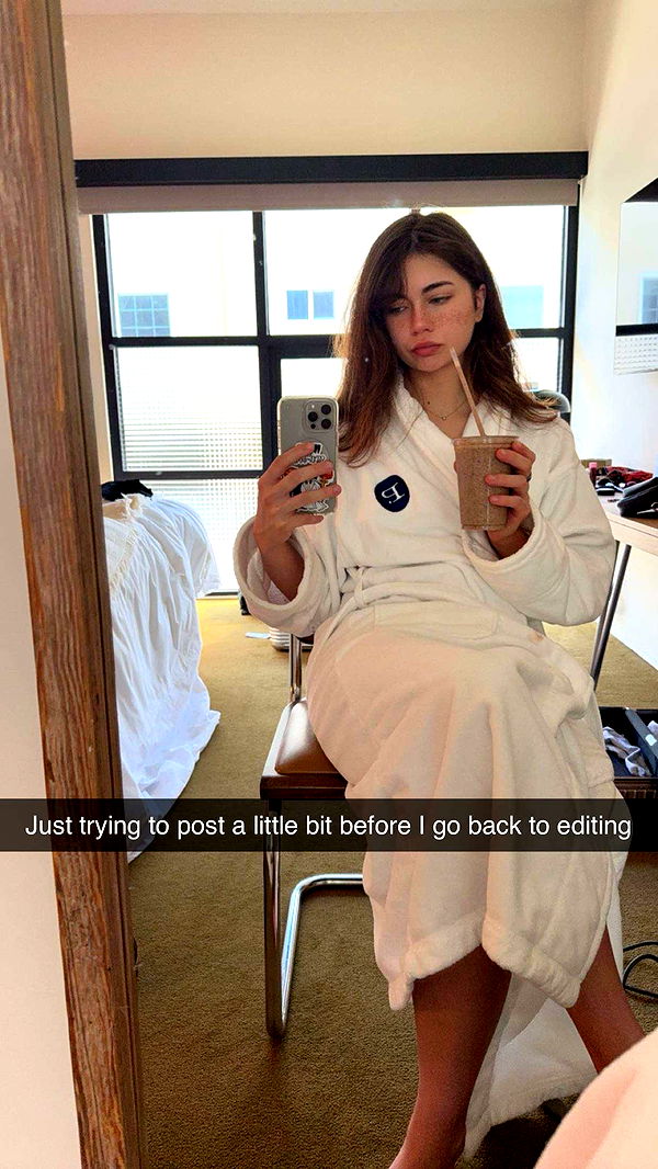 realhaylujan image ~ Altpins