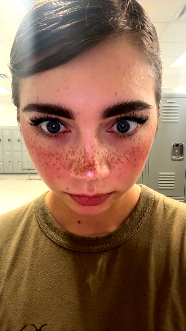 realhaylujan image ~ Altpins