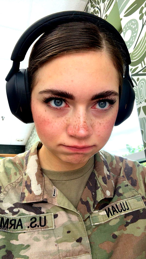 realhaylujan image ~ Altpins