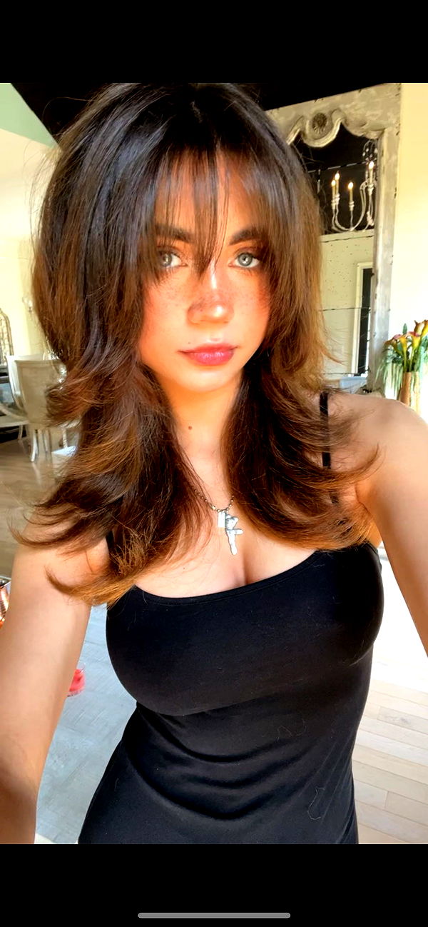 realhaylujan image ~ Altpins