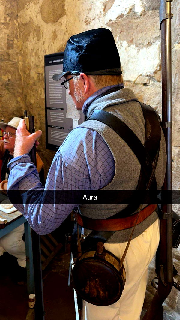 realhaylujan image ~ Altpins