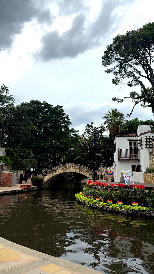 realhaylujan image ~ Altpins