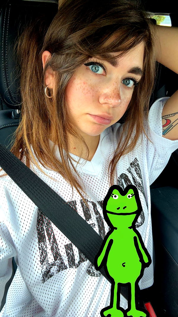 realhaylujan image ~ Altpins