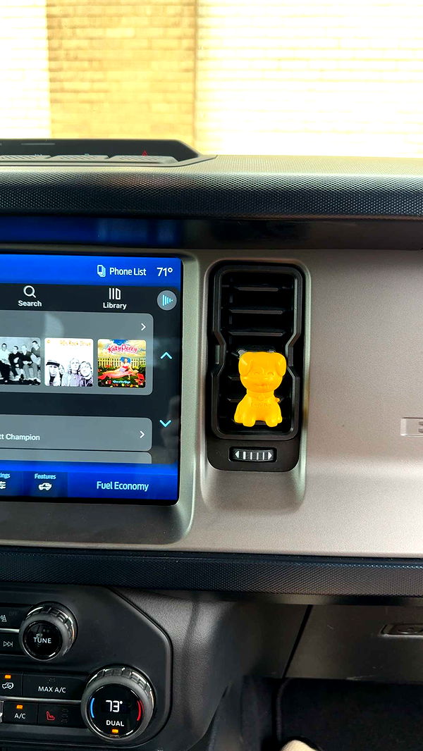 realhaylujan image ~ Altpins