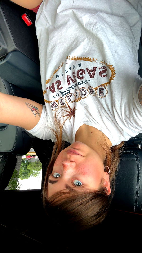 realhaylujan image ~ Altpins