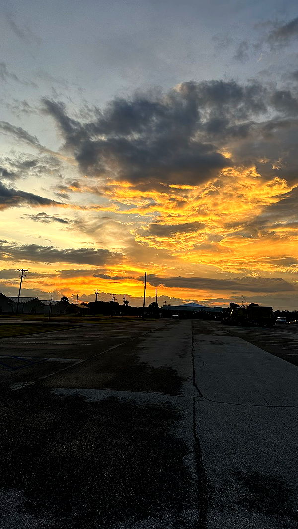 realhaylujan image ~ Altpins