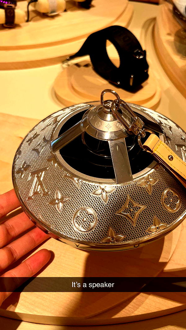 realhaylujan image ~ Altpins