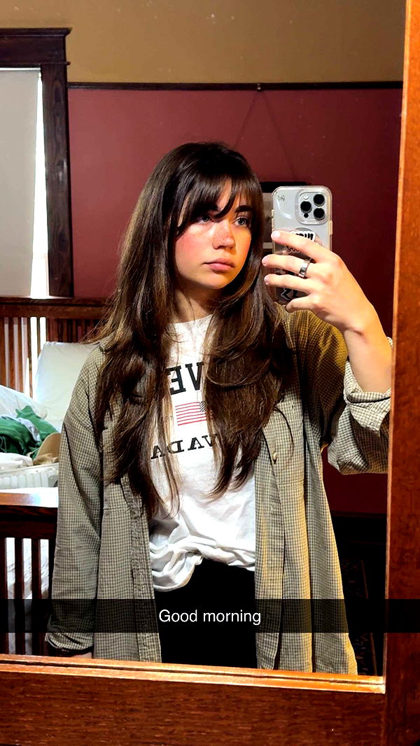 realhaylujan image ~ Altpins