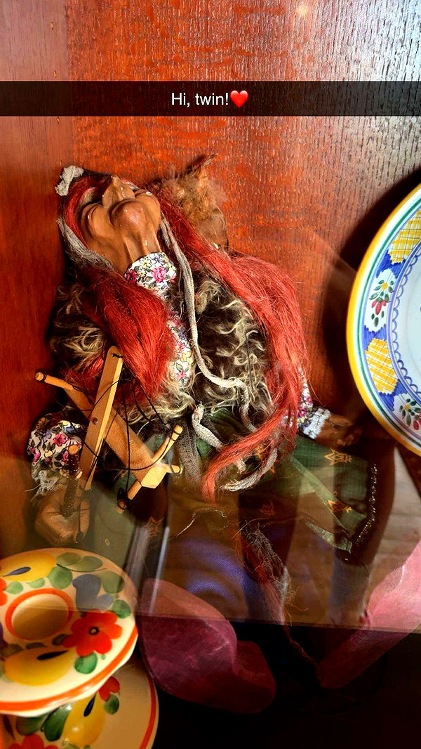 realhaylujan image ~ Altpins