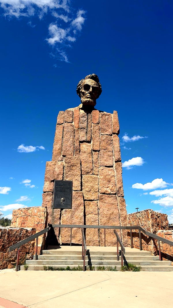 realhaylujan image ~ Altpins