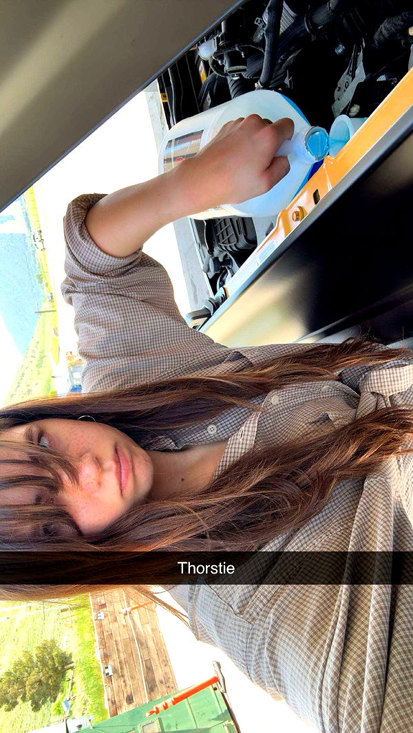 realhaylujan image ~ Altpins