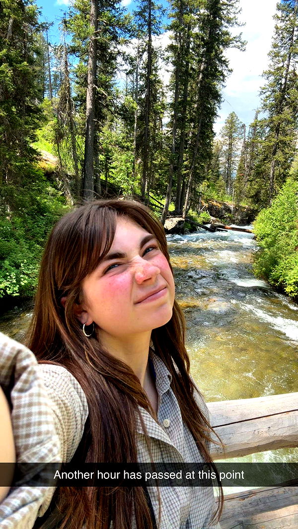 realhaylujan image ~ Altpins