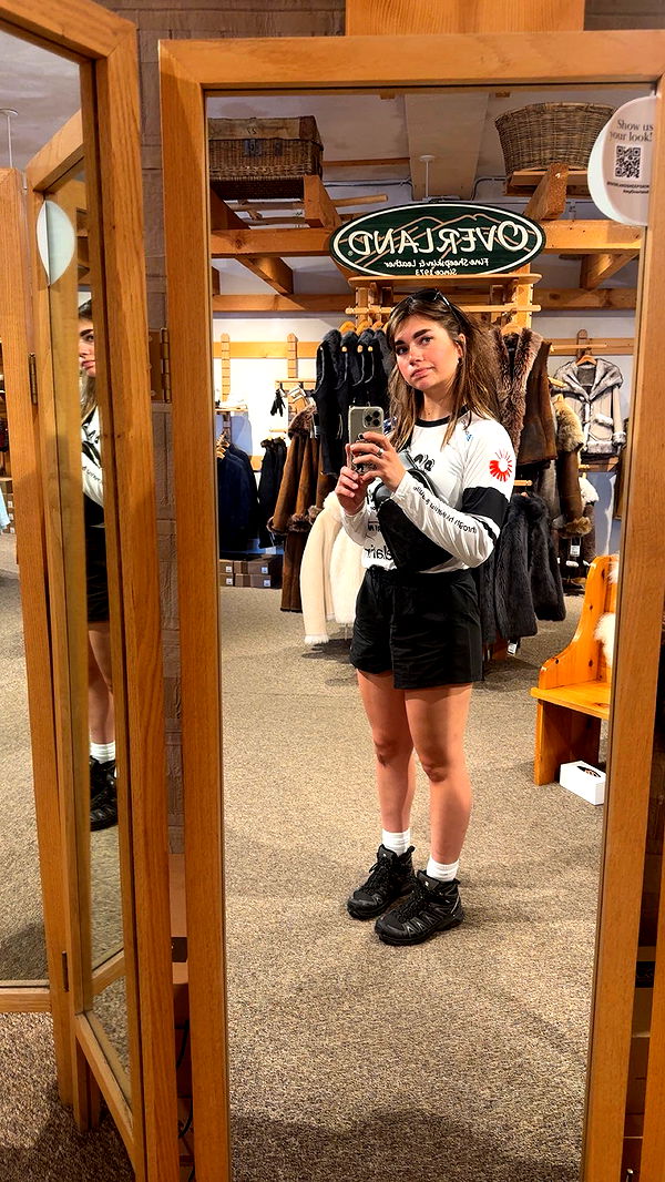 realhaylujan image ~ Altpins