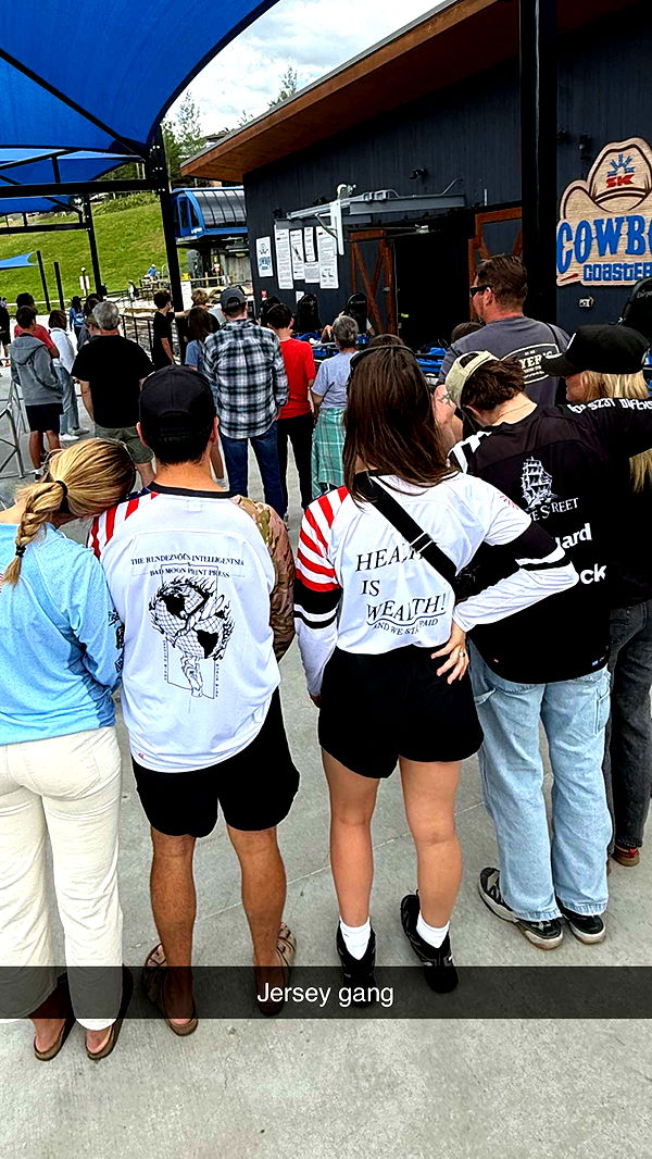 realhaylujan image ~ Altpins