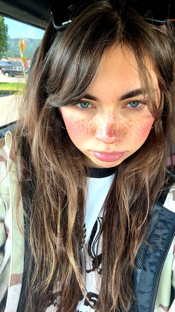 realhaylujan image ~ Altpins