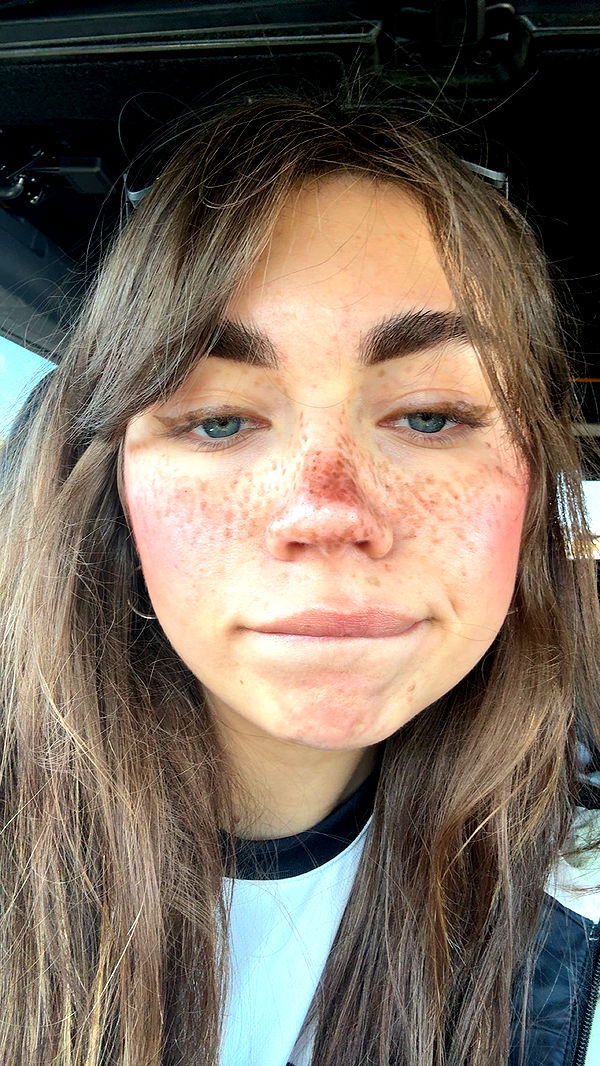 realhaylujan image ~ Altpins