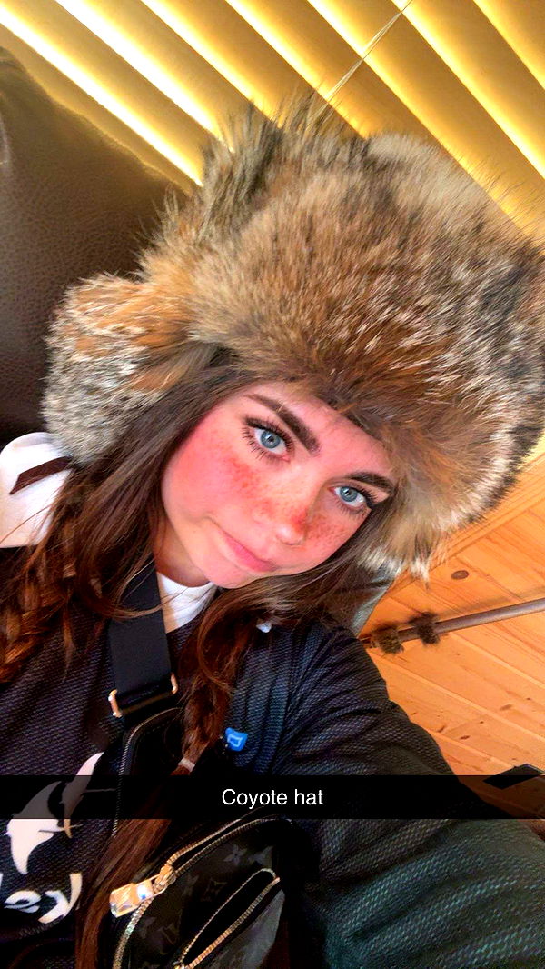 realhaylujan image ~ Altpins