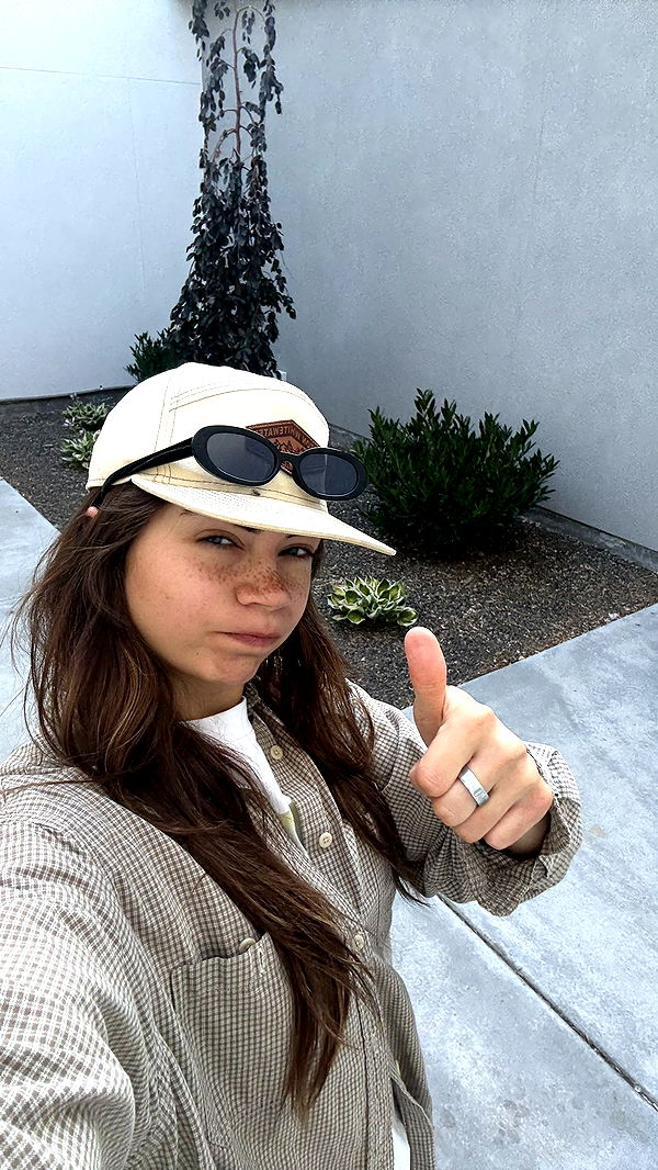 realhaylujan image ~ Altpins