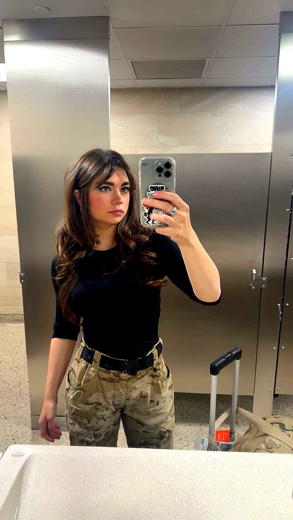 realhaylujan image ~ Altpins