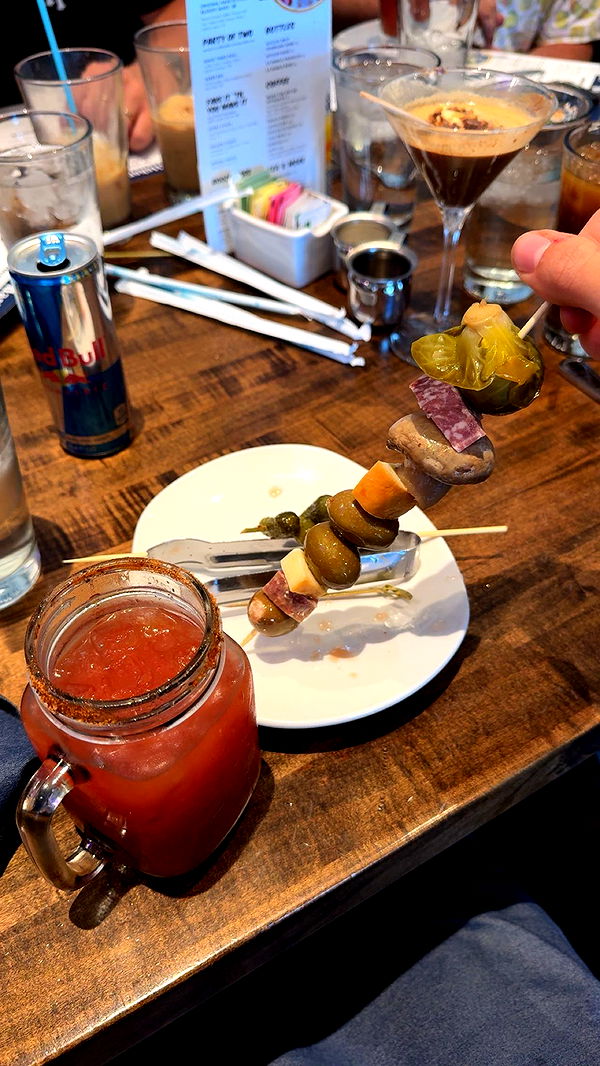 realhaylujan image ~ Altpins