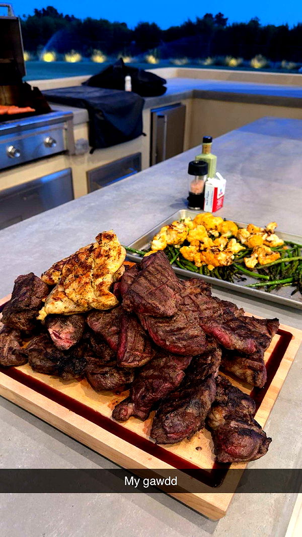 realhaylujan image ~ Altpins