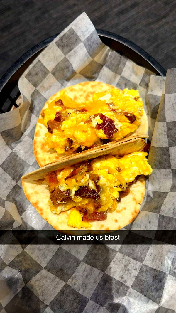 realhaylujan image ~ Altpins