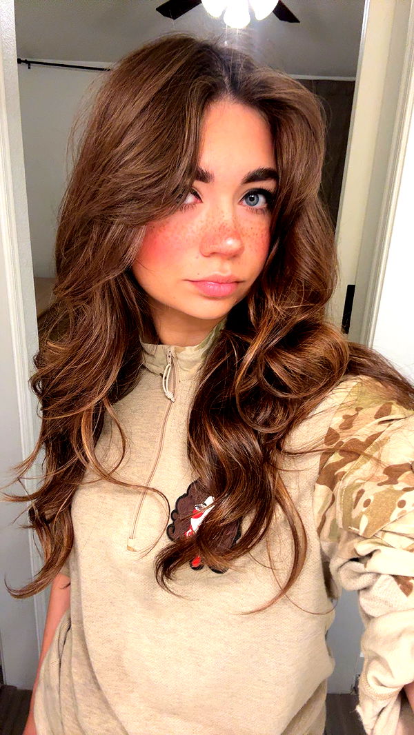 realhaylujan image ~ Altpins