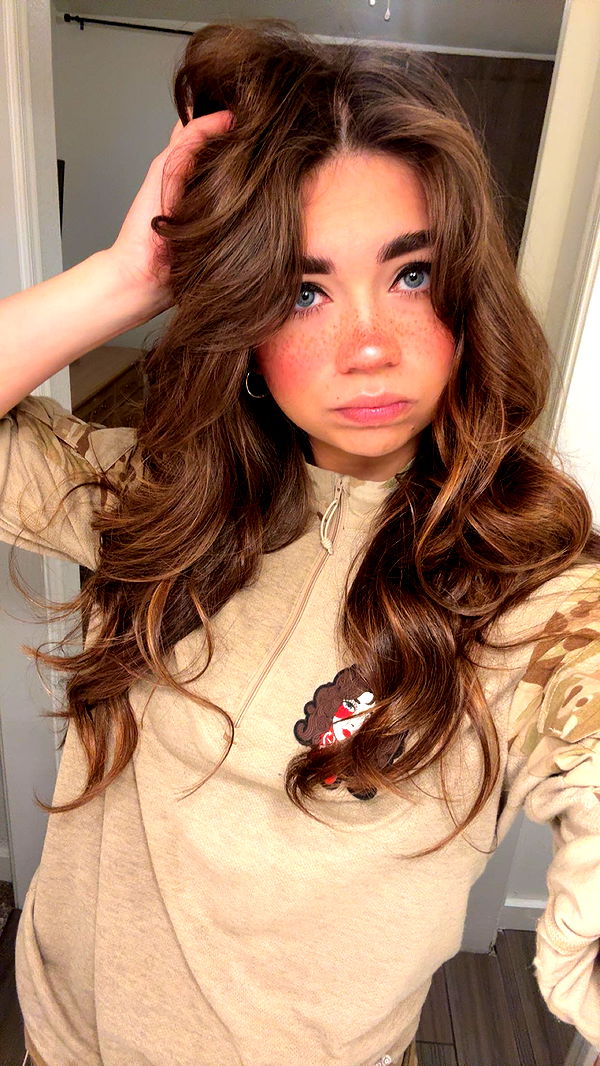 realhaylujan image ~ Altpins