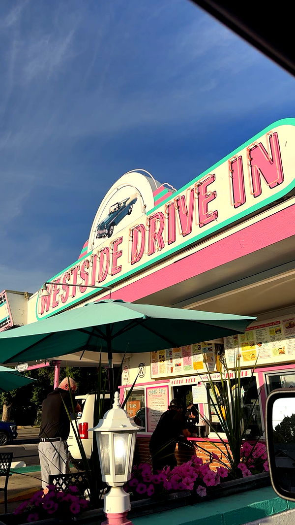 realhaylujan image ~ Altpins