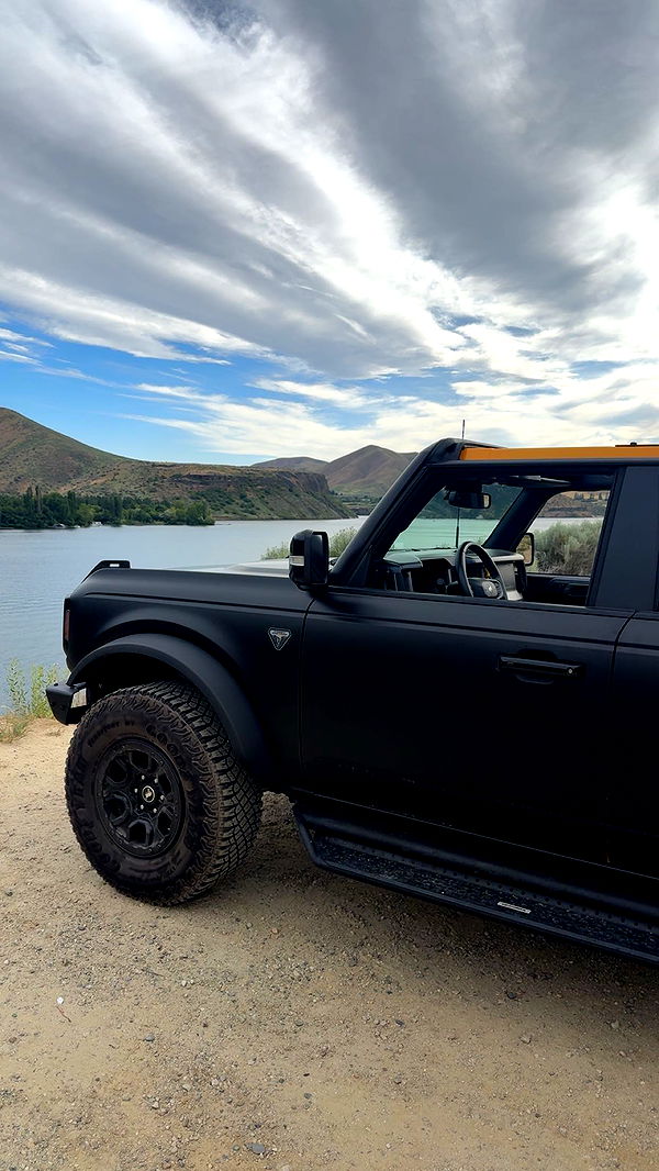 realhaylujan image ~ Altpins