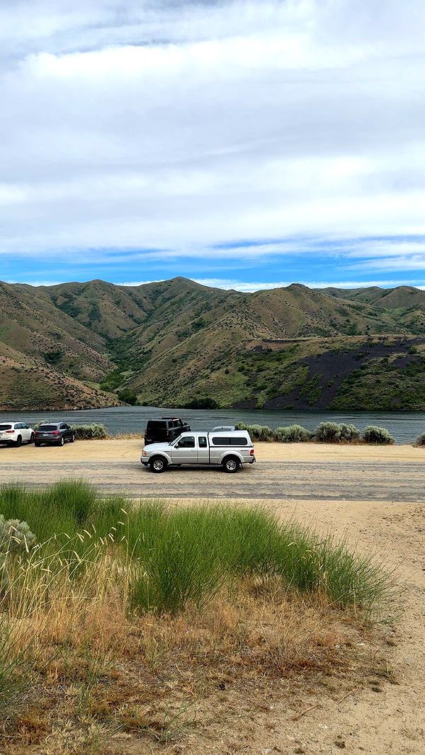 realhaylujan image ~ Altpins